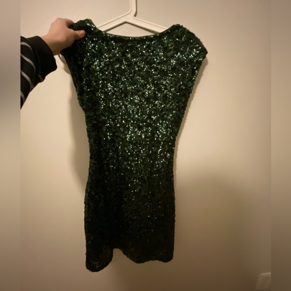 Alice + Olivia Sparkling Green Mini Dress - Picture 4 of 6
